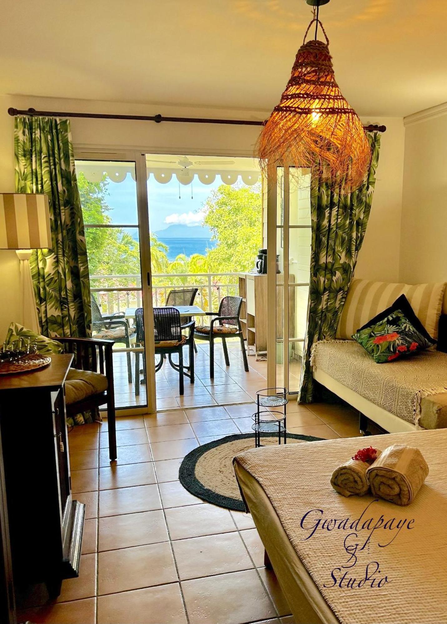 Sublime Vue Mer et Volcan , Pierre et Vacances, Gwadapaye Studio Sainte-Anne  Eksteriør bilde